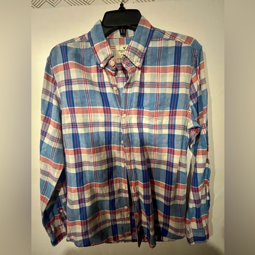 American Eagle Outfitters Blue and Red Plaid Shirt